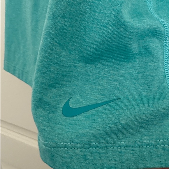 Nike Mint Green Dri-FIT Tank Top - Picture 3 of 4